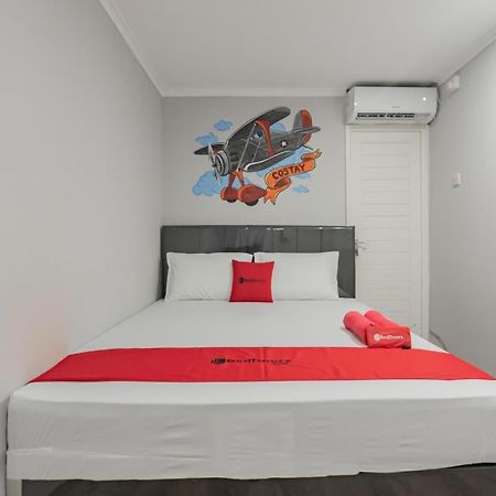 Hotel RedDoorz near Lembang Park&Zoo Exterior foto
