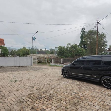 Hotel RedDoorz near Lembang Park&Zoo Exterior foto