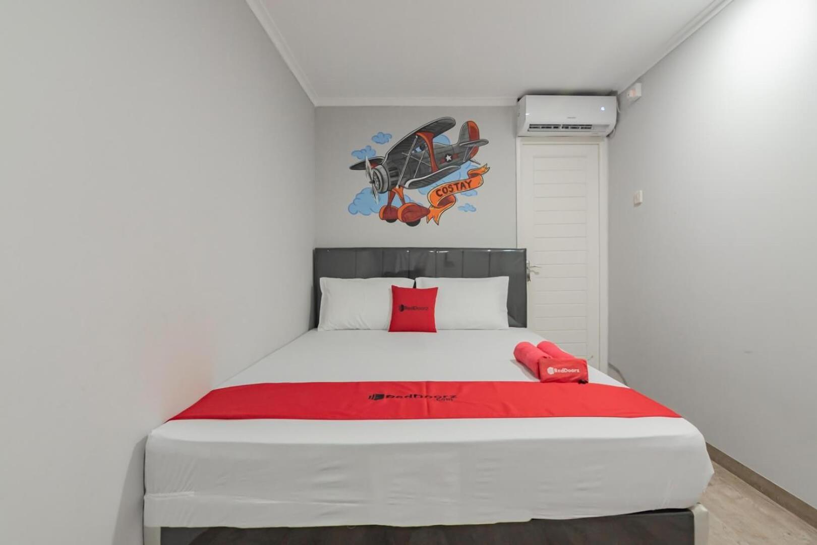 Hotel RedDoorz near Lembang Park&Zoo Exterior foto