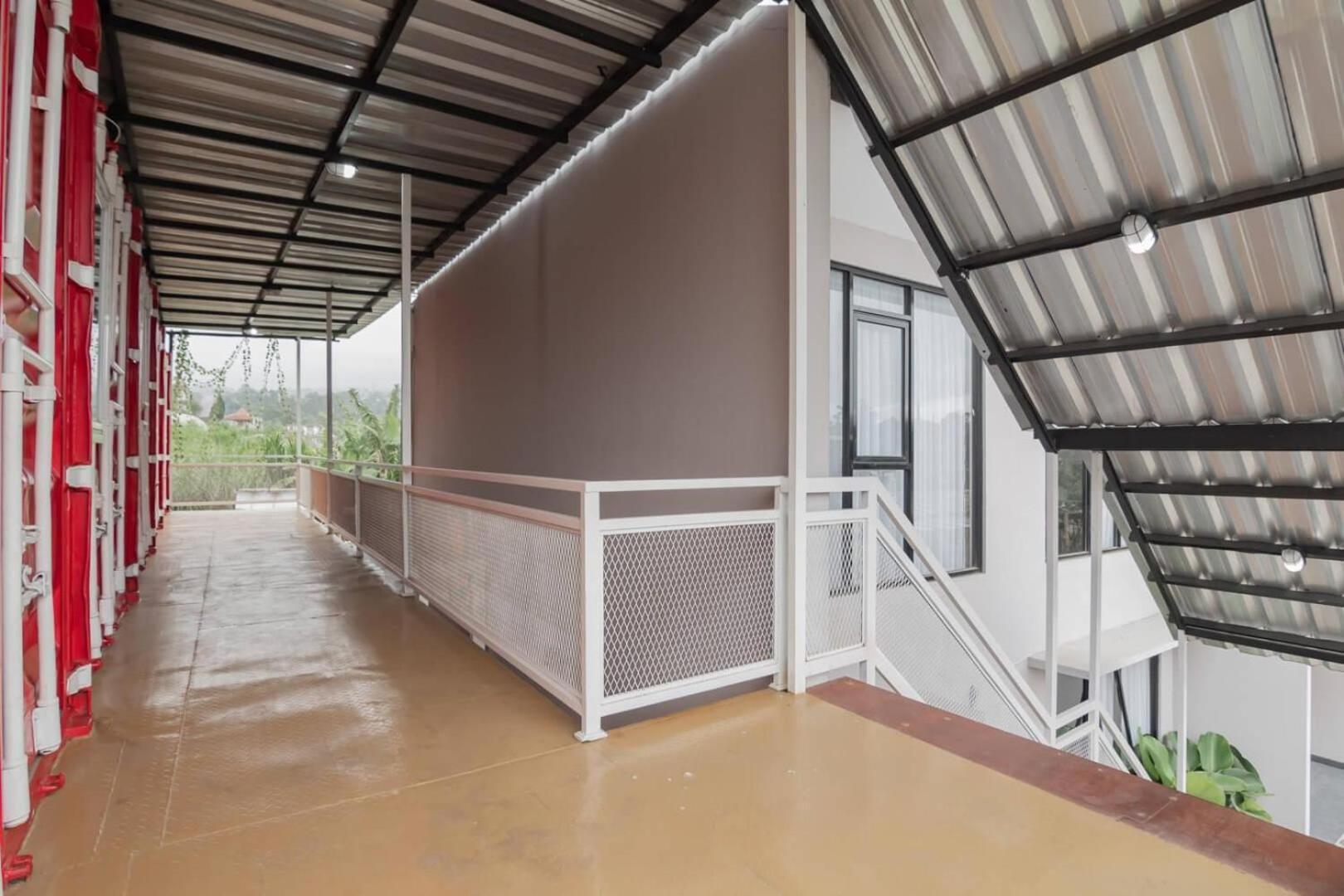 Hotel RedDoorz near Lembang Park&Zoo Exterior foto